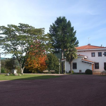 Hospederia San Jose Hostel Derio Bagian luar foto