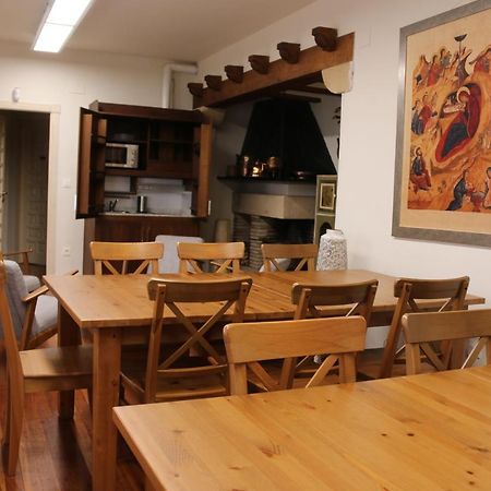 Hospederia San Jose Hostel Derio Bagian luar foto
